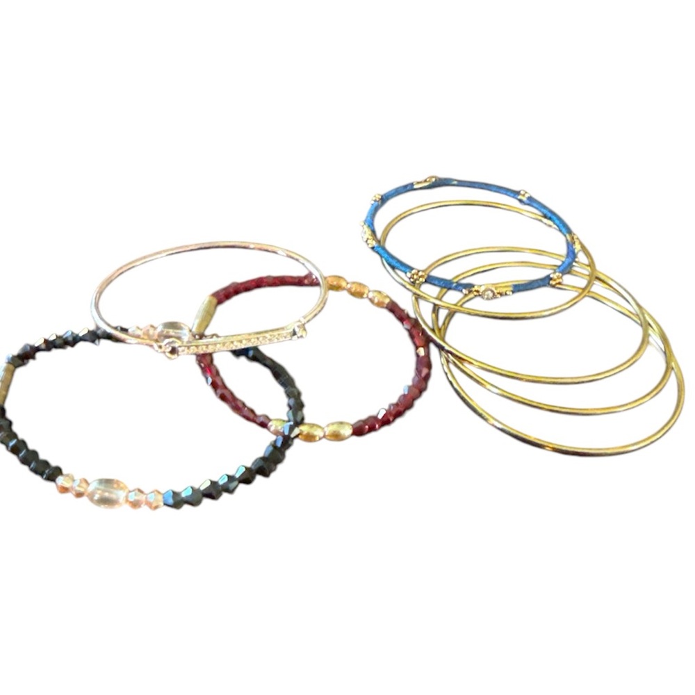 Bundle 8 Bracelets - 1 Vera Bradley gold tone &  rhinestones others non branded